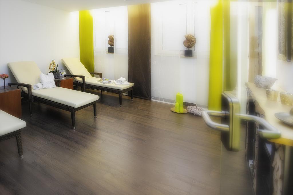 Ringhotel Skreuz Steinheim am Albuch Esterno foto